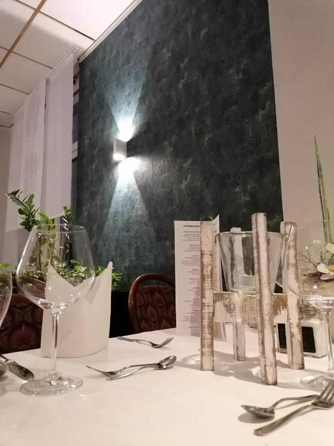 Heidehotel Lubast Экстерьер фото
